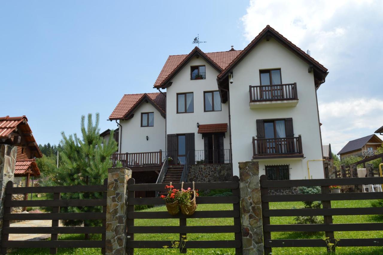 Villa Zoryany Dvir Skhidnytsia Exterior foto